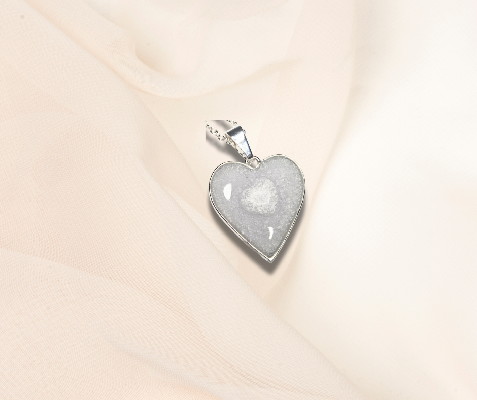 Breastmilk Pendant - Heart Shape Bezel